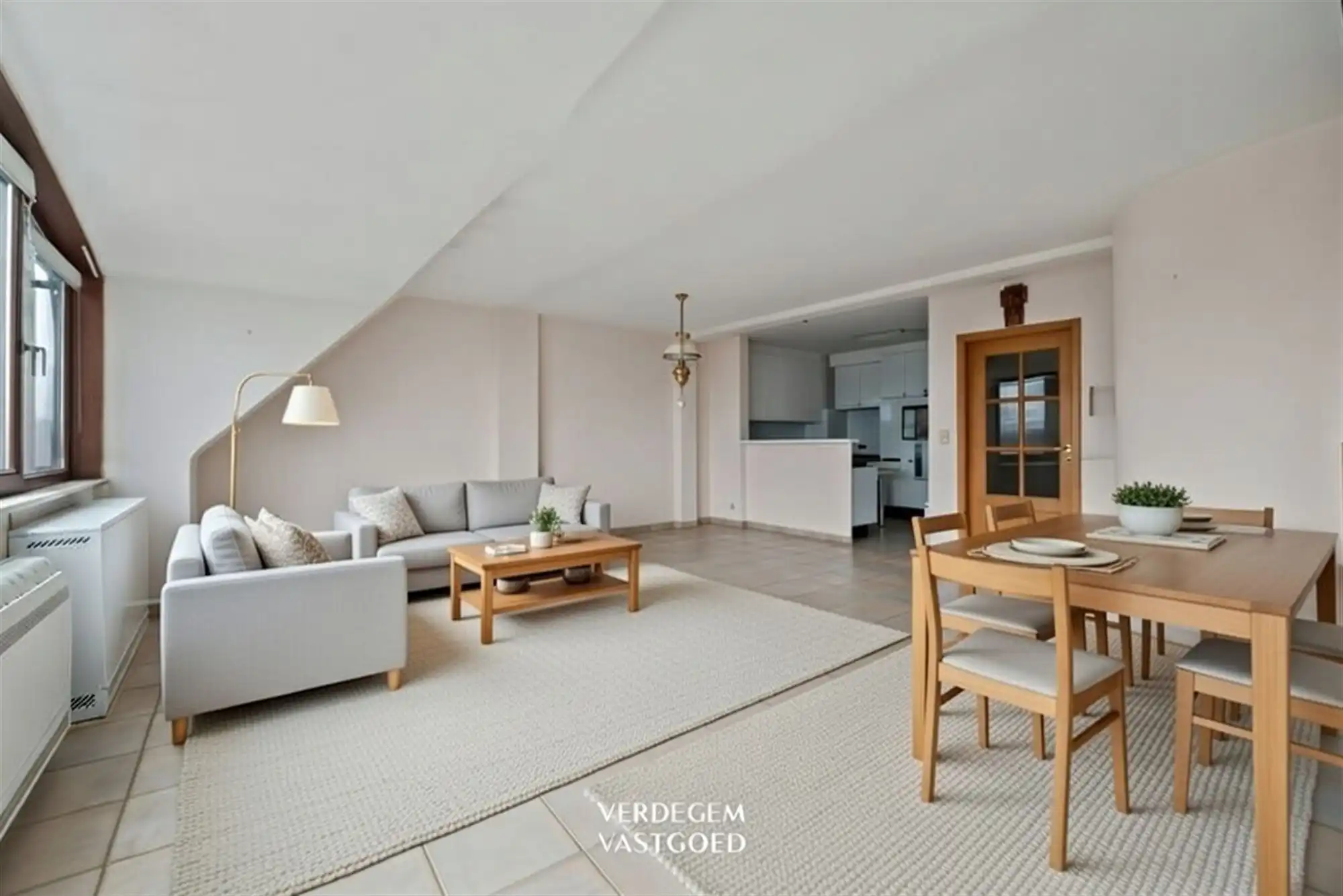 Centraal gelegen duplexappartement met 3 slaapkamers, 2 terrassen en garage foto 2