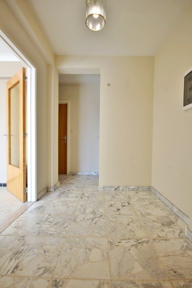 Gunstig gelegen appartement met 2 slaapkamers foto 5
