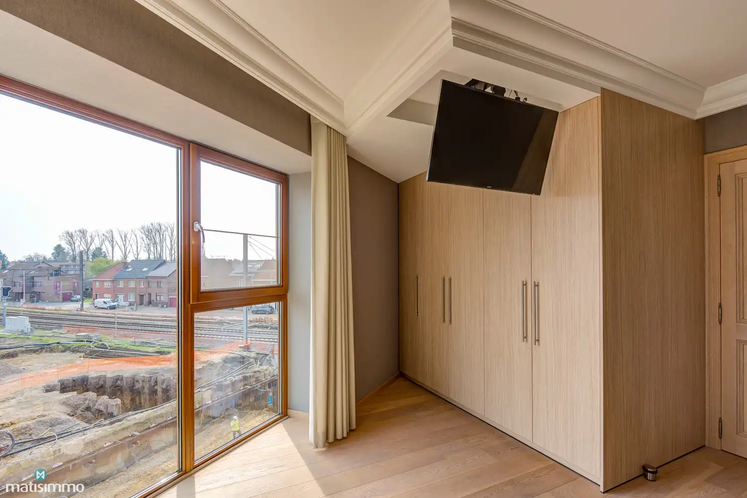 LUXUEUS AFGEWERKT APPARTEMENT MET 2 SLAAPKAMERS EN ZUIDGERICHT TERRAS VLAKBIJ HET CENTRUM VAN BILZEN (+ optioneel 3 autostaanplaatsen) foto 12