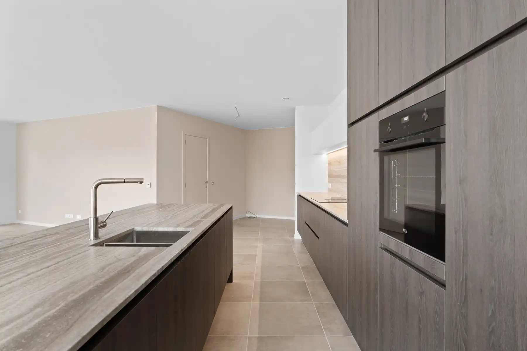 Top nieuwbouw appartement met zicht op de markt van Aalter foto 5