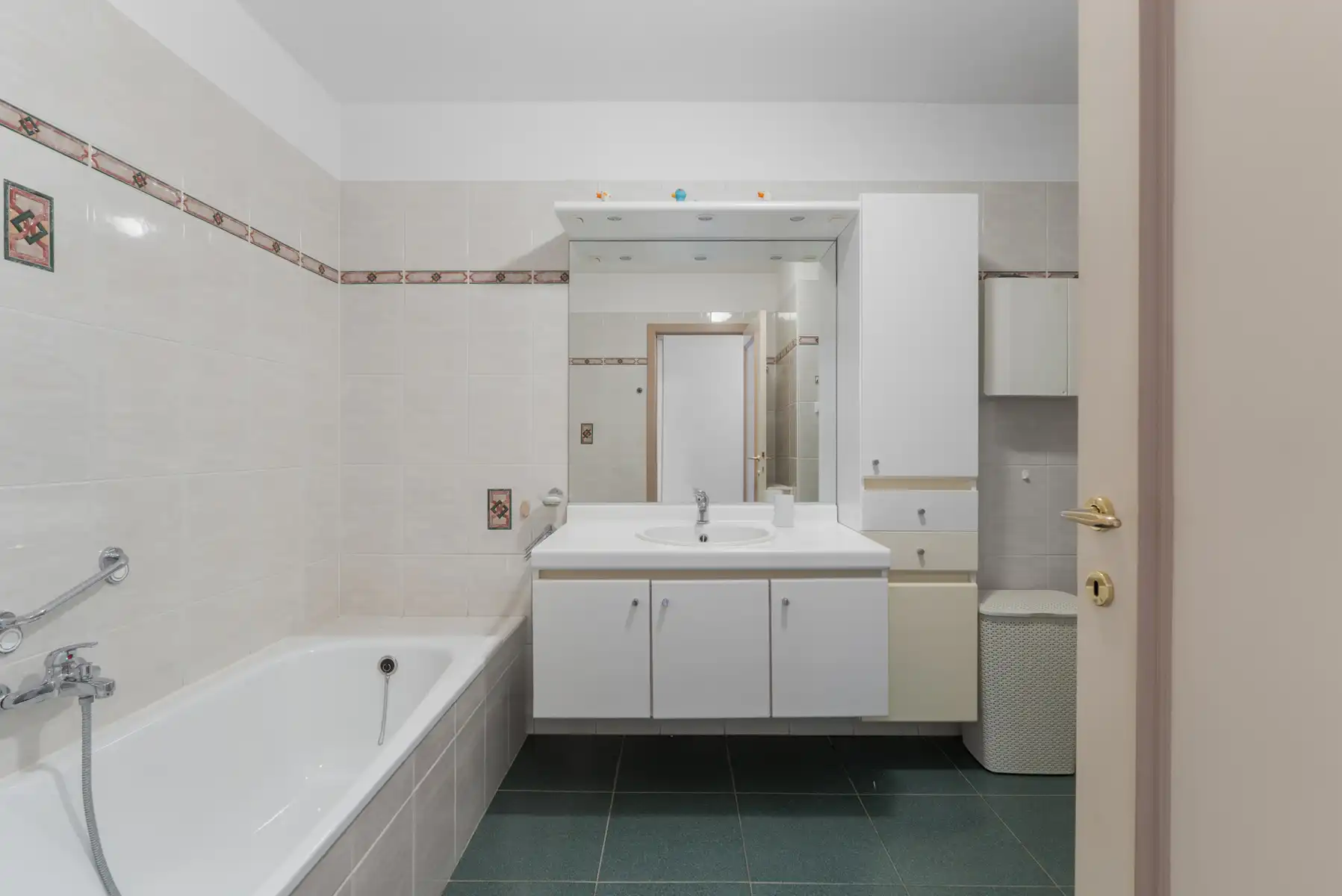 2 slaapkamer appartement in groene omgeving + staanplaats foto 10