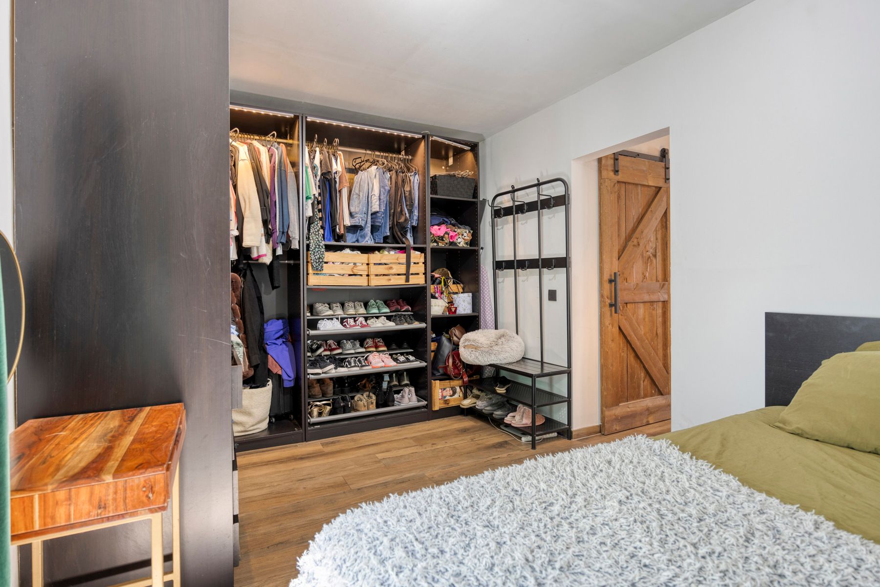 Gelijkvloers appartement met 1 slaapkamer foto 14