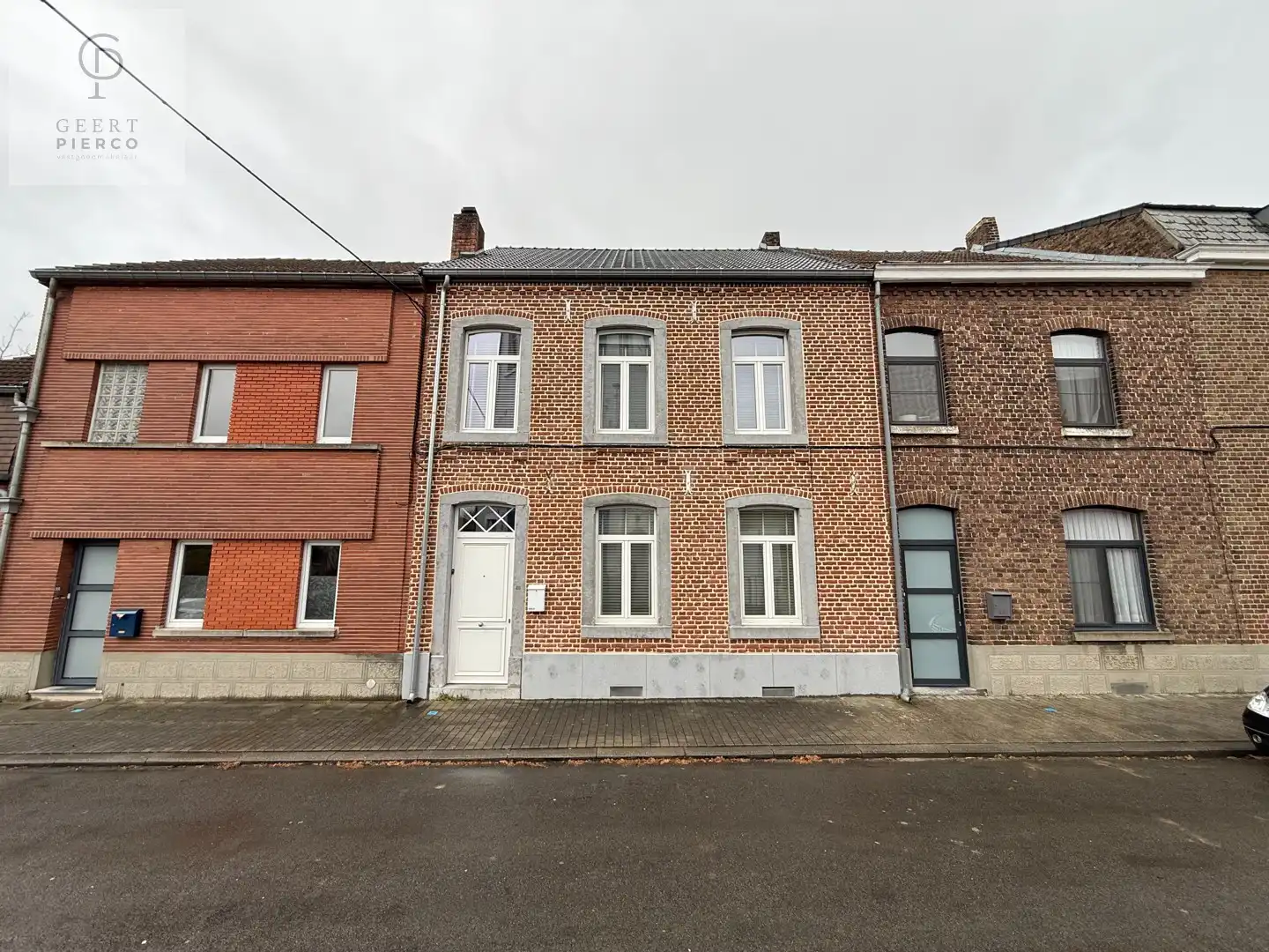 Knappe woning die meteen aanvoelt als thuiskomen foto {{pictureIndex}}