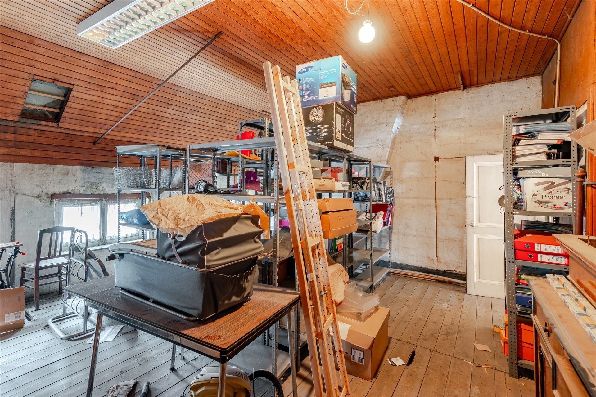 Karaktervol handelshuis in hartje Aalst met tal van mogelijkheden foto 20