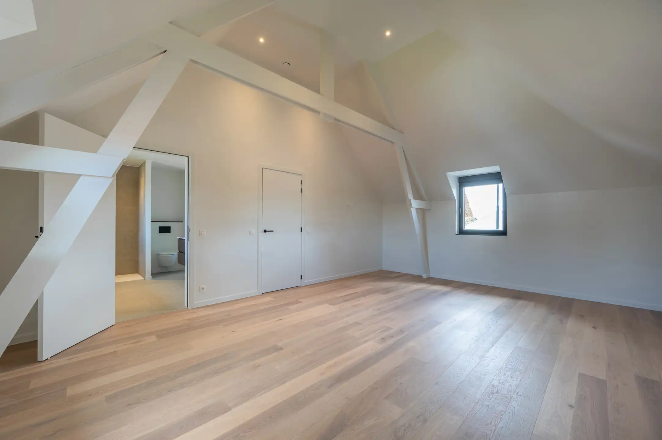 NIEUWBOUWVILLA met zwembad, residentieel gelegen... foto 16