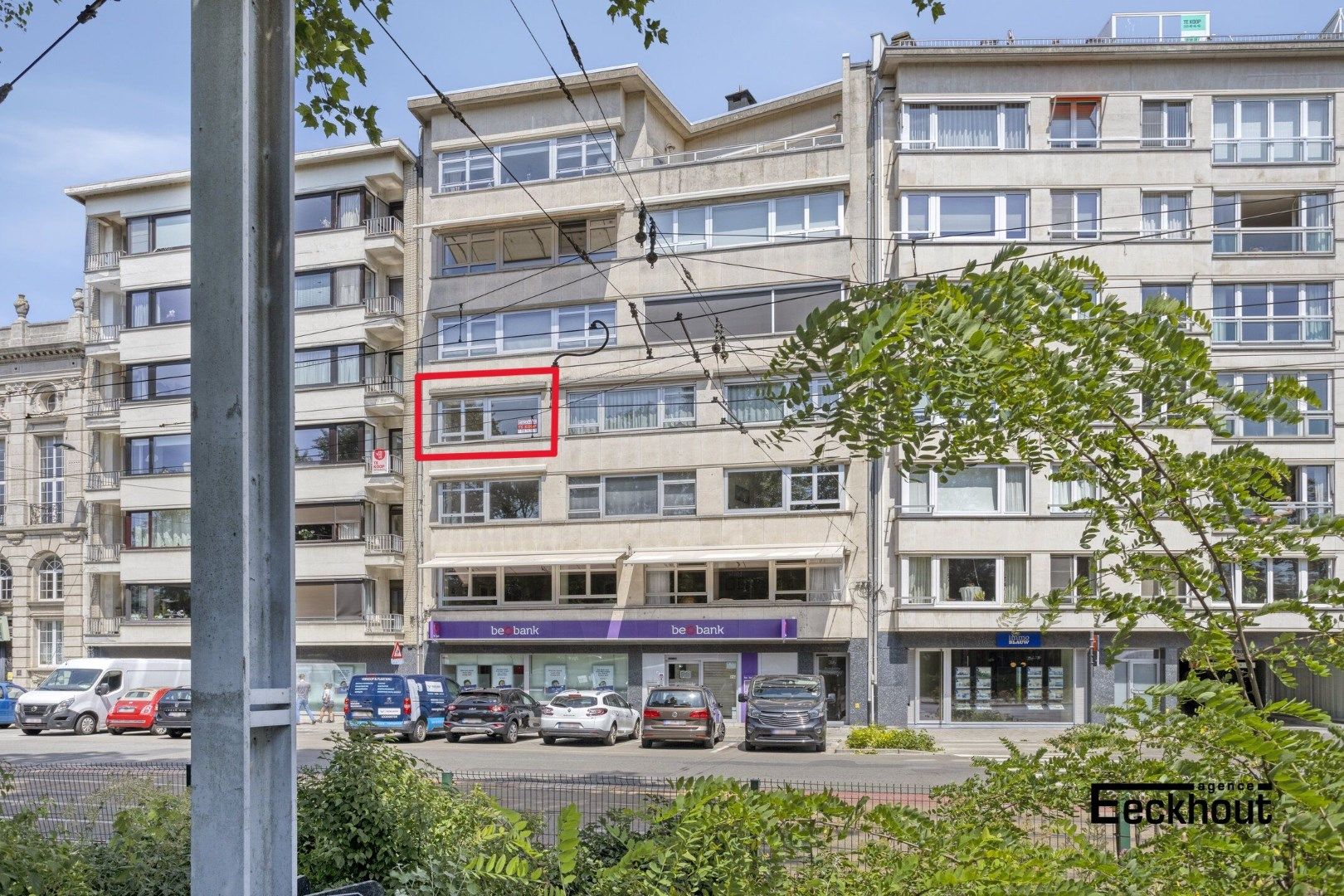 Ruim appartement in centrum Oostende met mooi open zicht op het Leopoldpark! foto {{pictureIndex}}