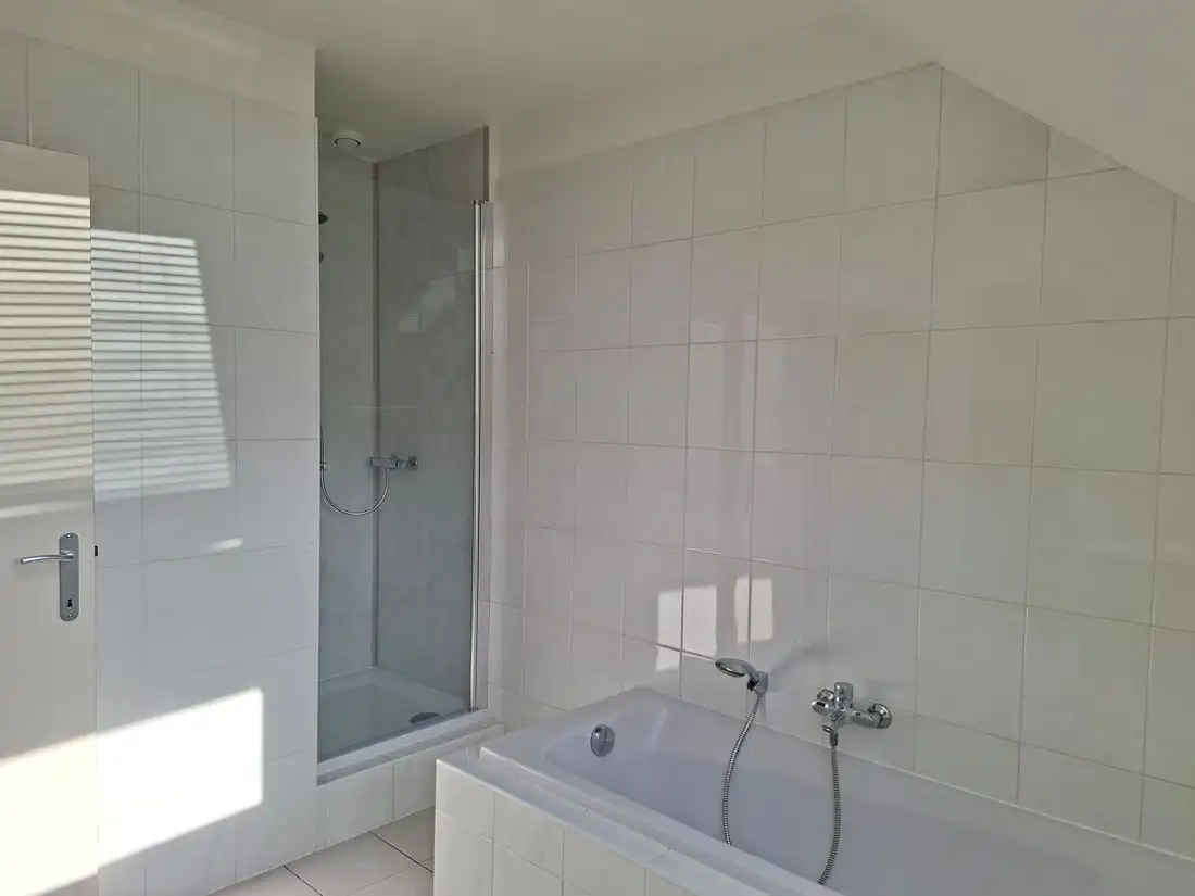 Knus dakappartement met twee slaapkamers foto 18