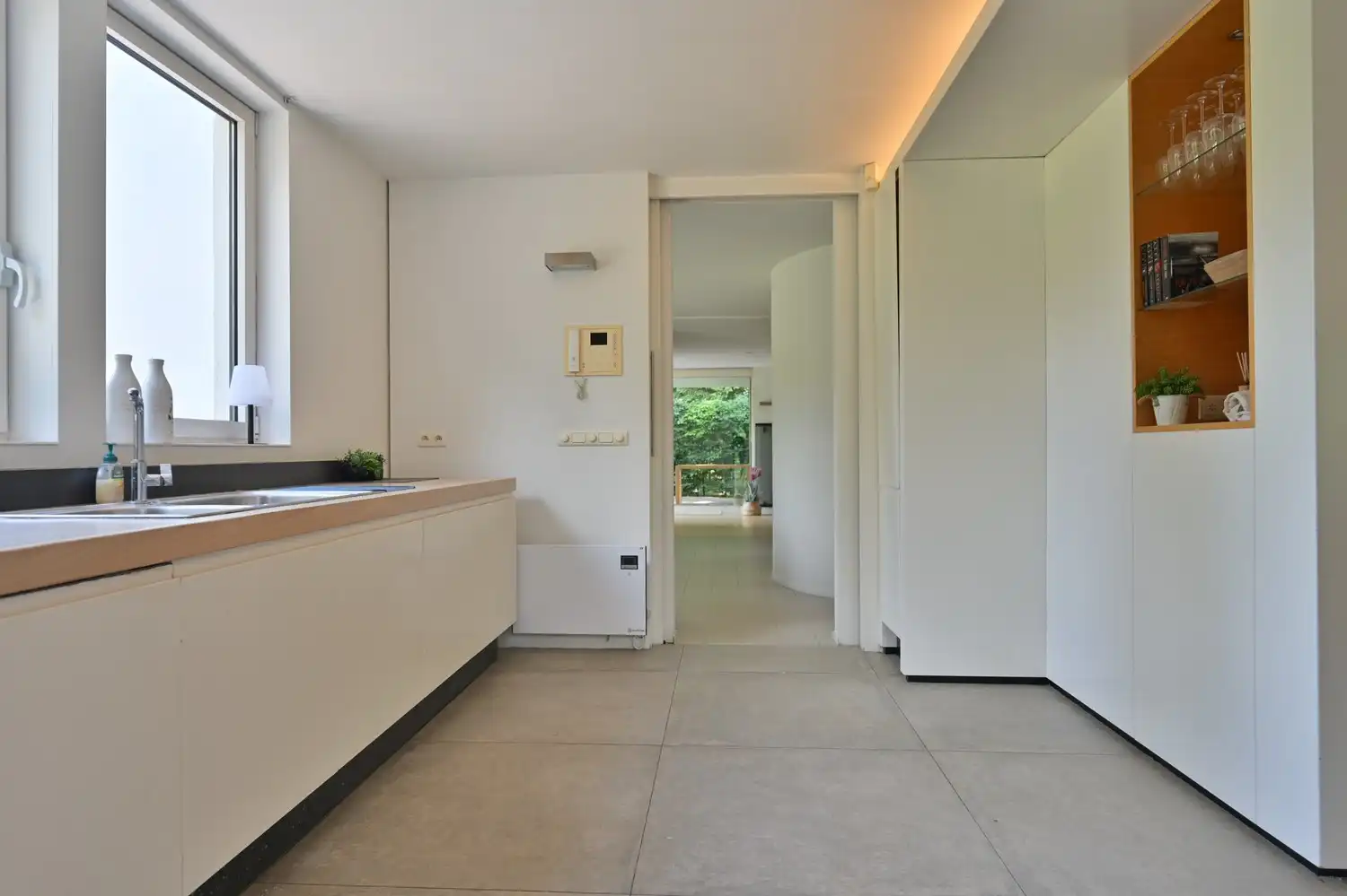 Moderne villa met 4 slaapkamers en 2 badkamers gelegen te Lanaken-Neerharen foto 36