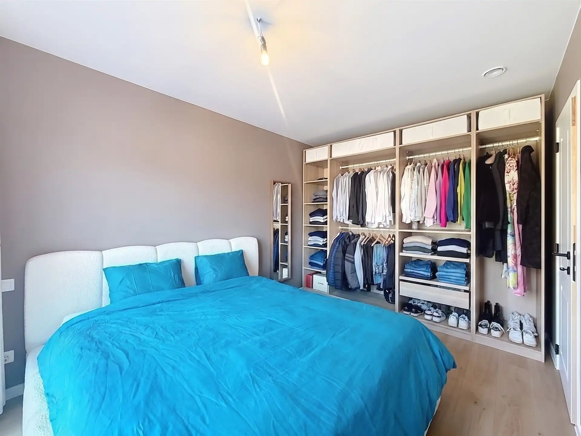 Prachtige nieuwbouwwoning op toplocatie met mogelijks 5 slaapkamers! foto 15