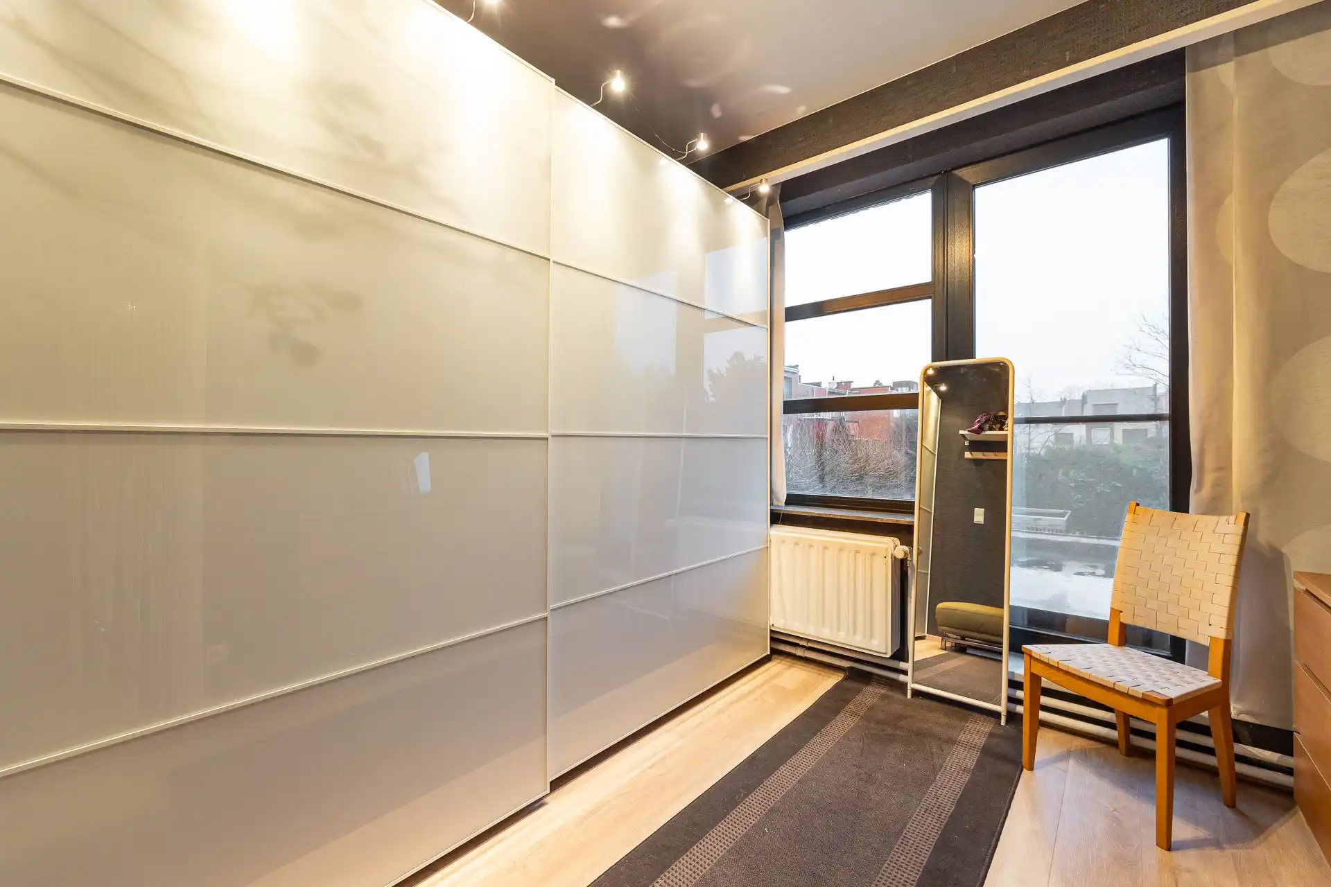 Halfopen bebouwing met 6 slaapkamers en tuin in Hoboken! foto 25