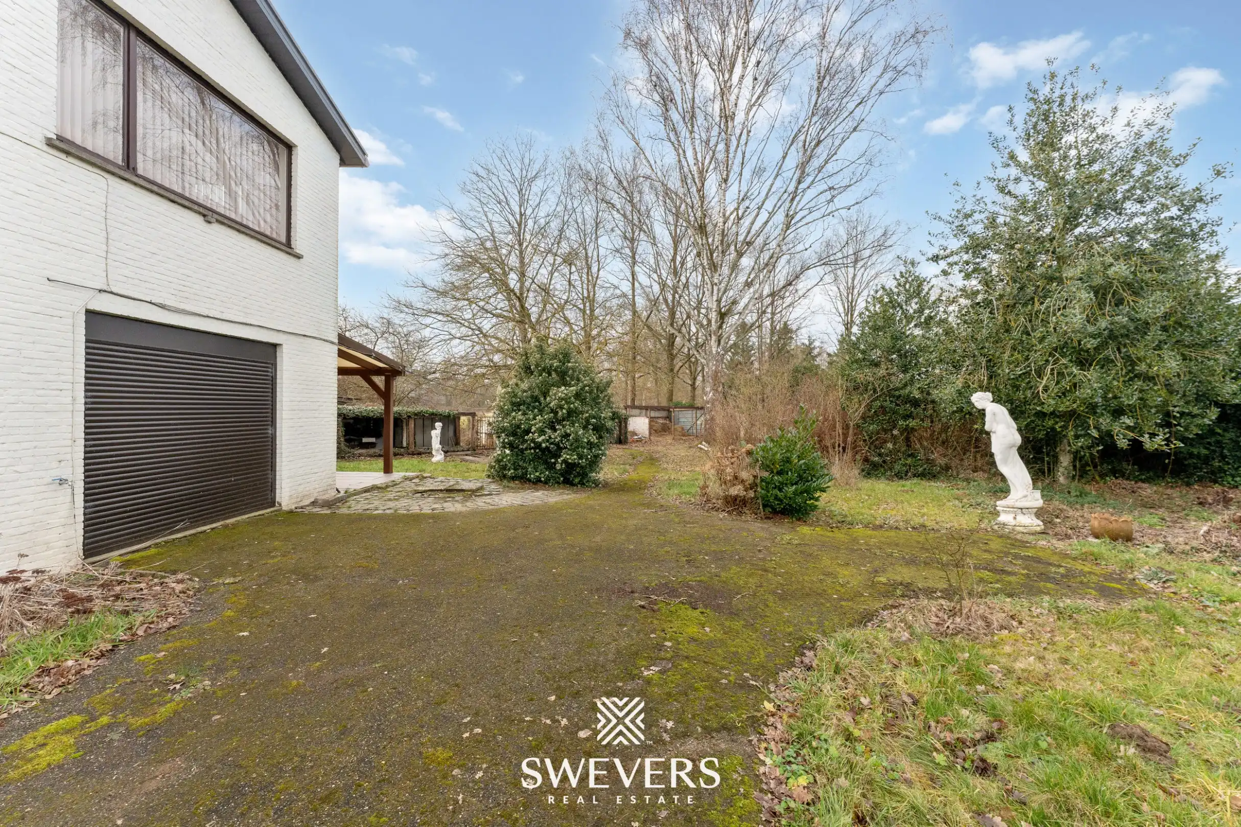 Bel-etage woning, 3 slpk, met aansluitende weide en vergunde stallingen en aparte weide, in totaal op 85a52ca foto 21