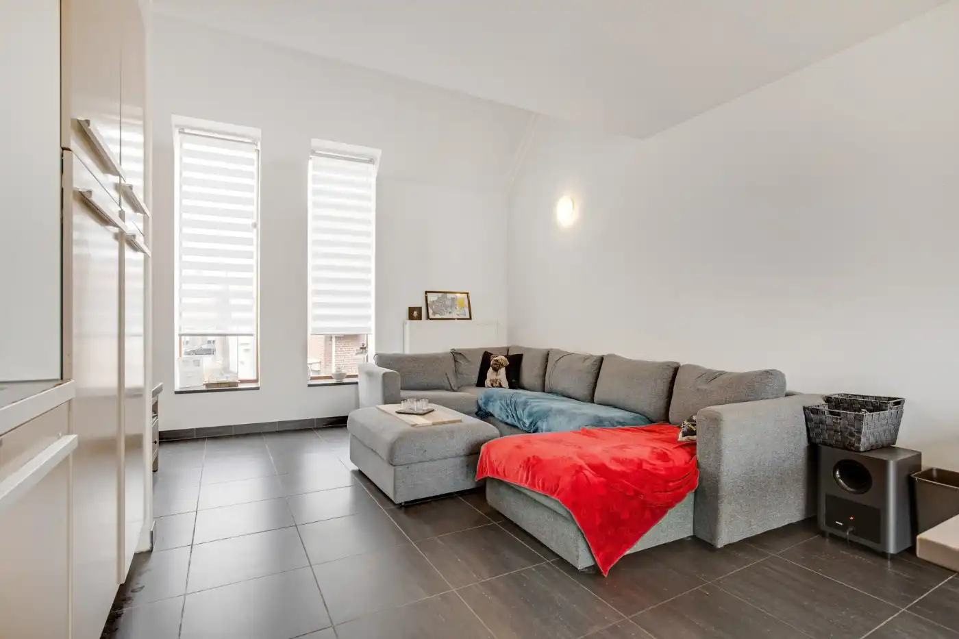 Centraal gelegen handelshuis met woonst foto 19