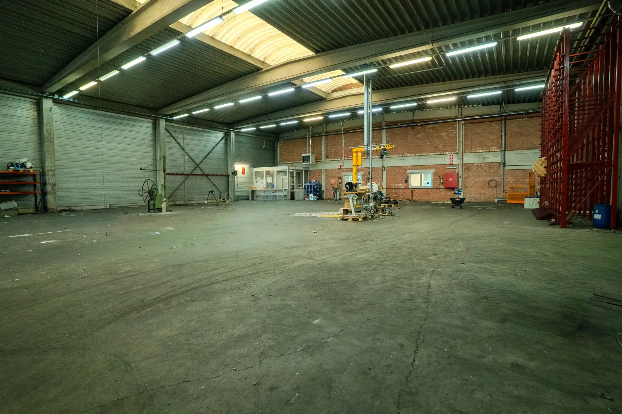 Strategisch gelegen gebouw te huur in de Haven van Antwerpen foto 4