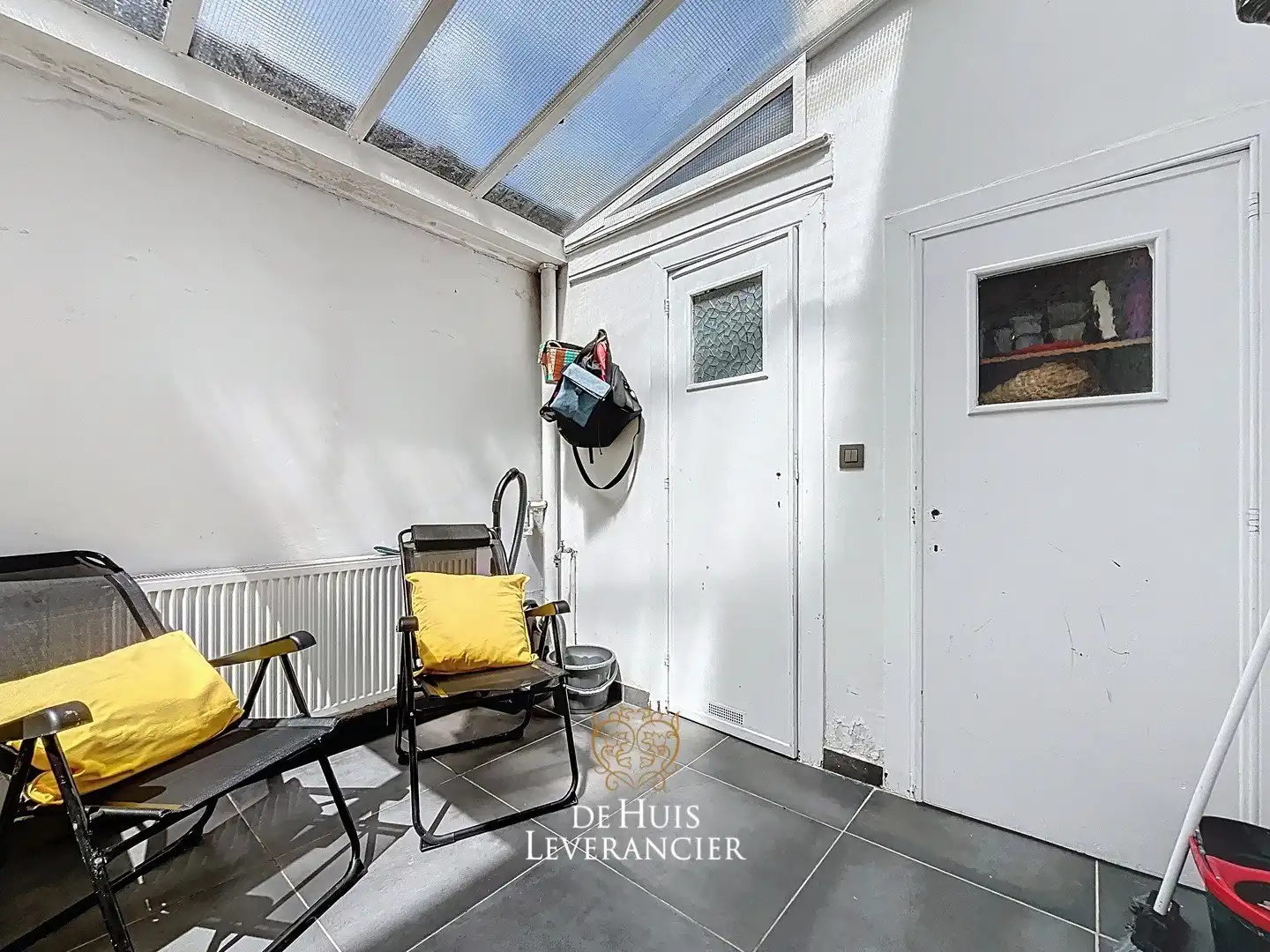 IN OPTIE - Instapklare woning met drie slaapkamers en twee badkamers foto 34