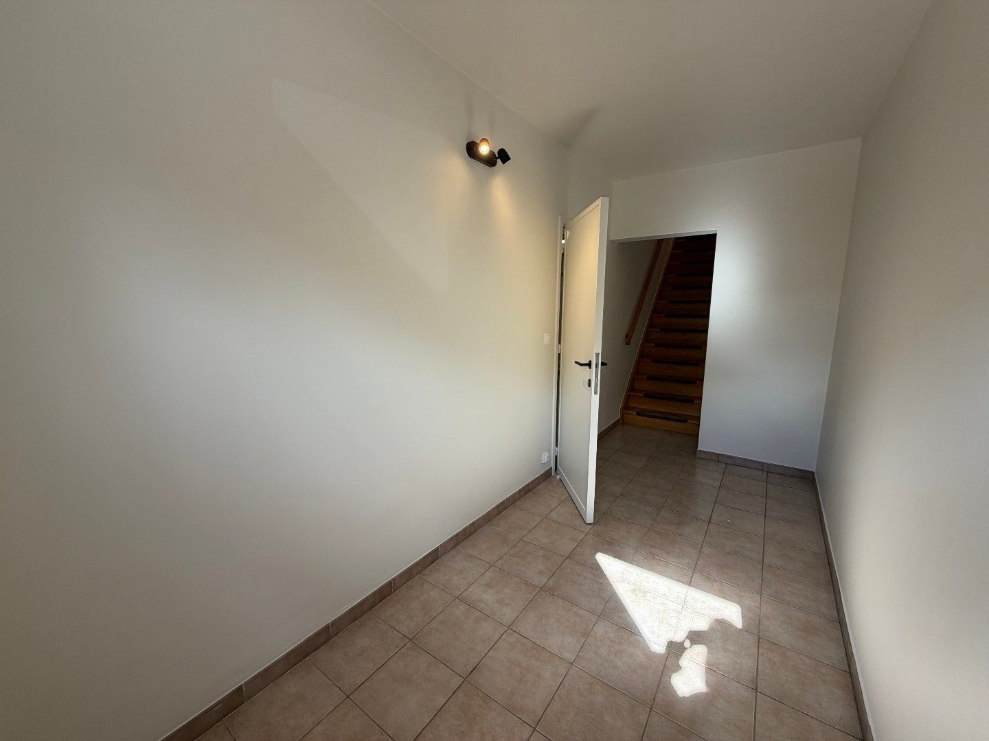Ruim 3-slpk-appartement mét terras te Gavere-Asper foto 16