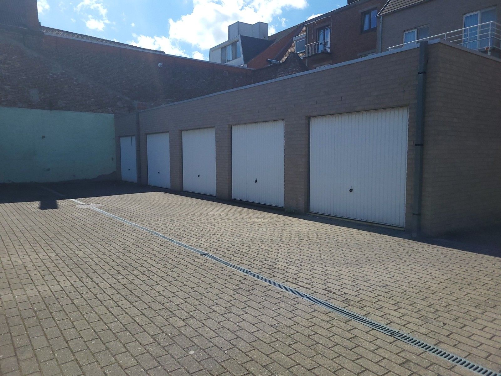 Garage te huur centrum Deinze foto 3