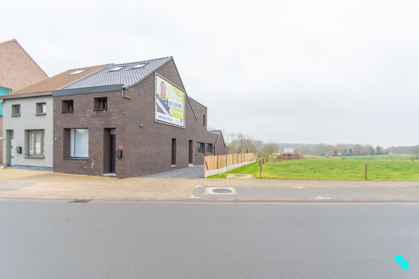 Unieke woning met zicht op de Scheldemeersen foto 30