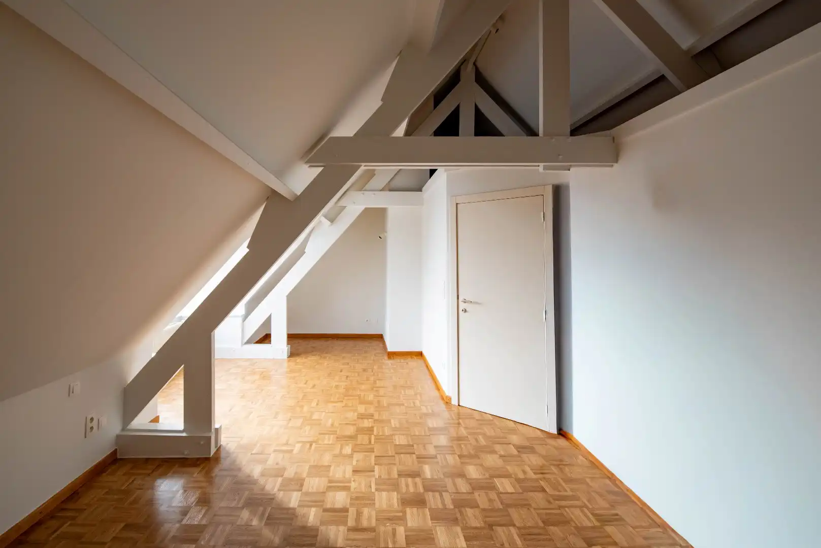 Ruime duplex met 3 slk op het Zuid foto 27