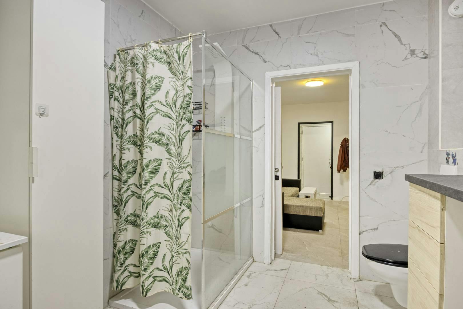 Opbrengsteigendom te koop in Hoboken foto 9