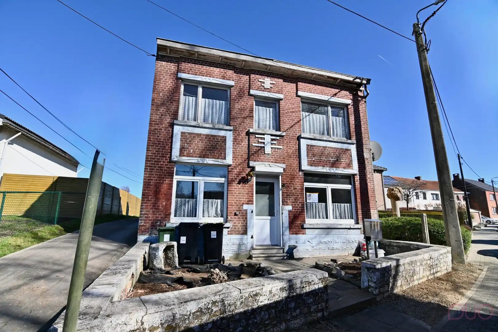 Hoofdfoto van de publicatie: Ontdek deze landelijk gelegen woning met renovatiemogelijkheden in Waasmont