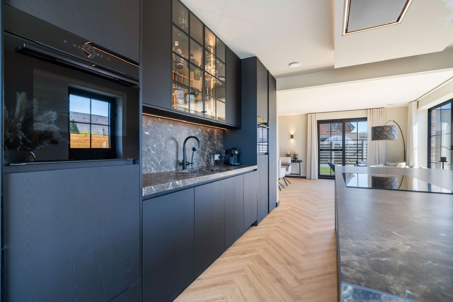 Prachtig luxueuze villa met hoogwaardige materialen in een doodlopende straat te Achel foto 13