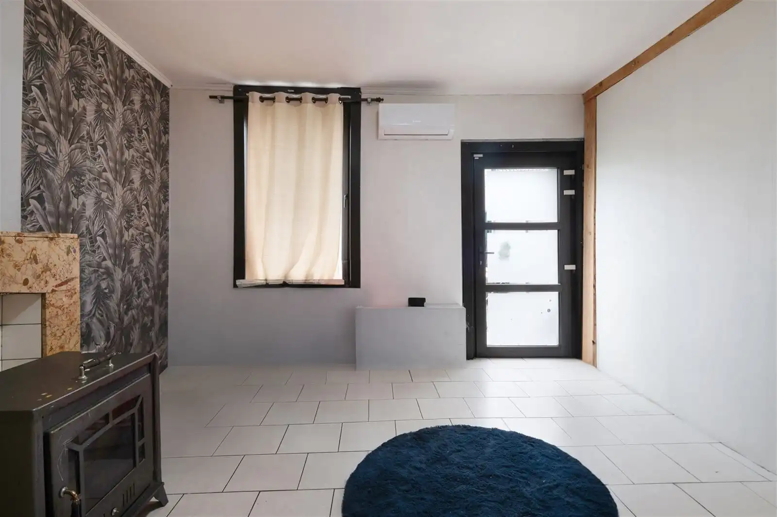 Verder af te werken woning op 2are98 met zuidgerichte voortuin foto 3