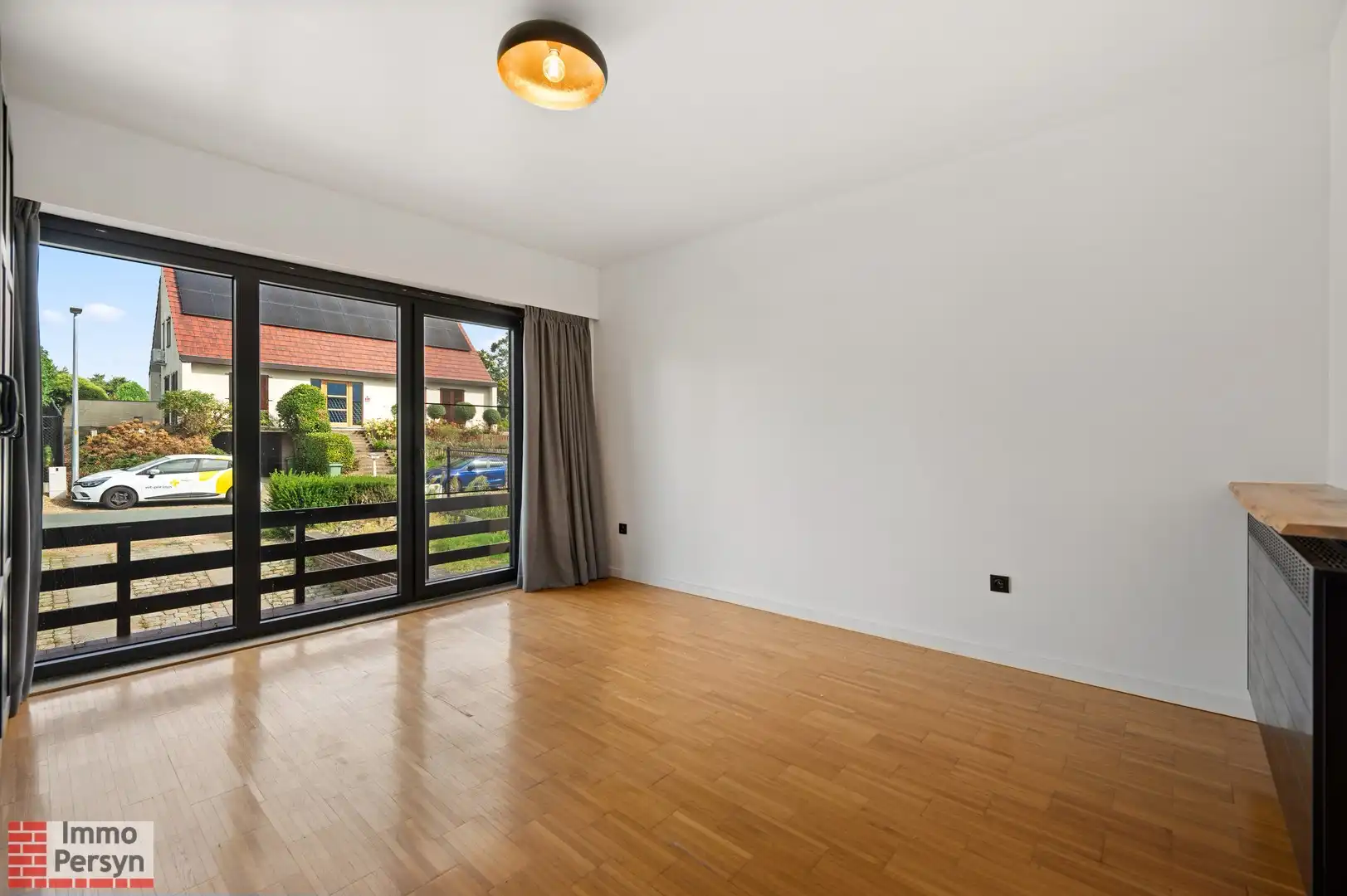 Ruime gelijkvloerse woning OB gelegen in een rustige wijk foto 15