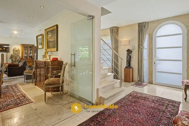 STIJLVOLLE VILLA OP 10.397m2 MET AANGELEGDE PARKTUIN - TE KOOP foto 5