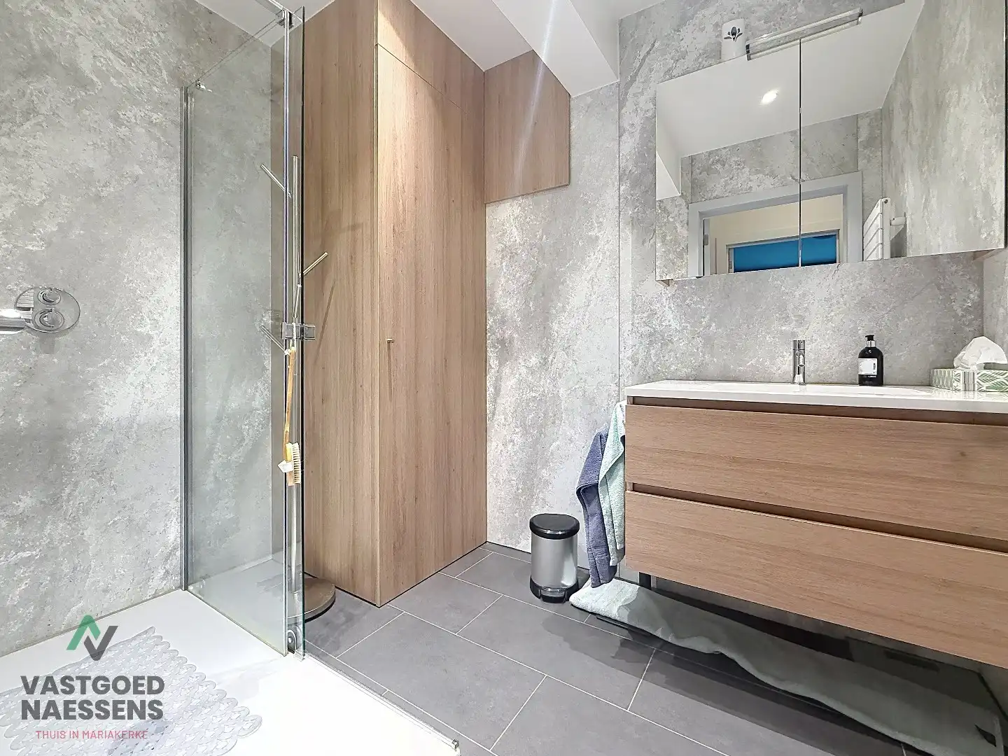 INSTAPKLAAR 2 SLPK APP MET ZIJDELINGS ZICHT OP ZEE foto 15