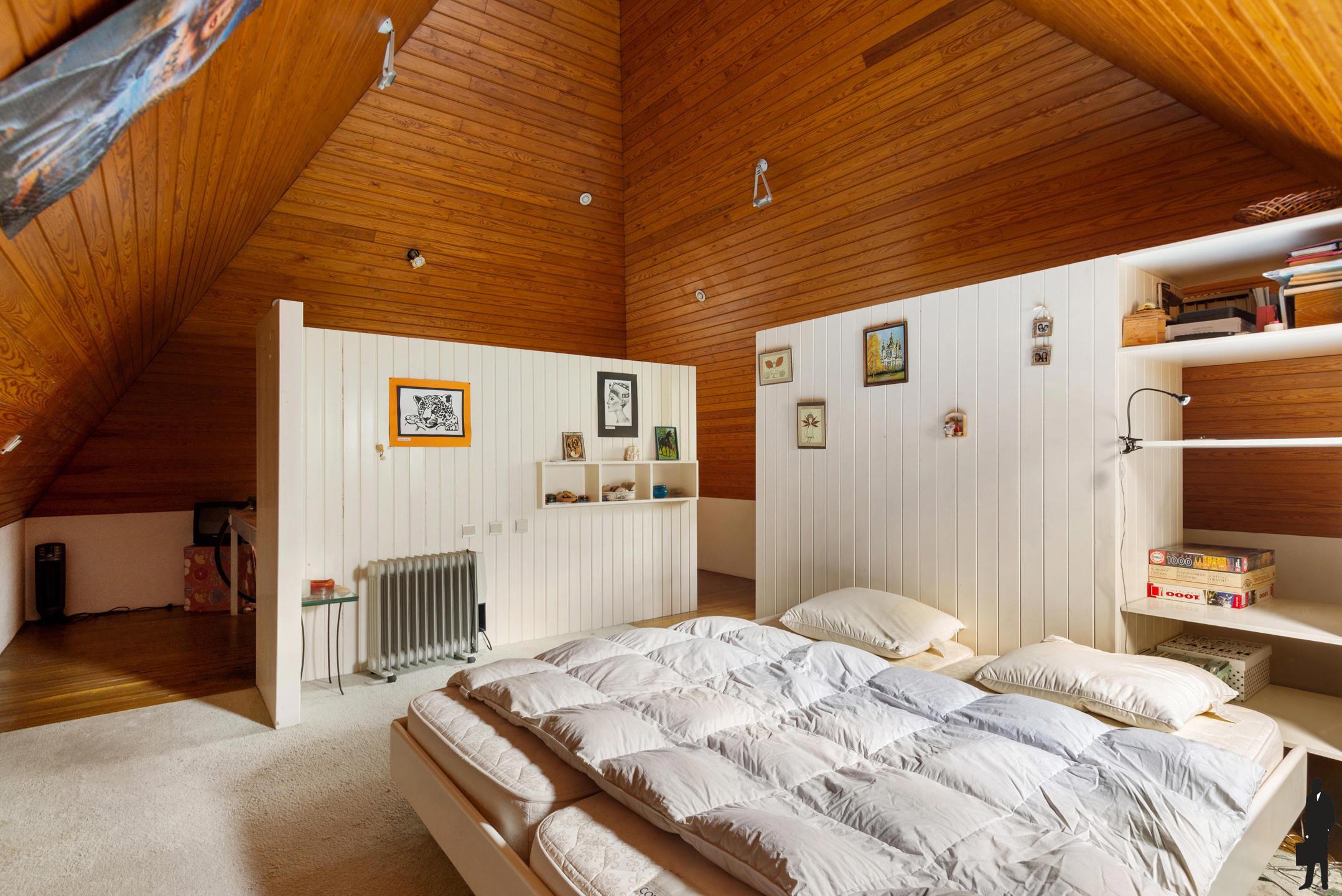 Verscholen in de natuur, in 1 van de mooiste lanen van Vriesdonk, rustig en residentieel: Architectenwoning op ca. 5.710 m².  foto 12