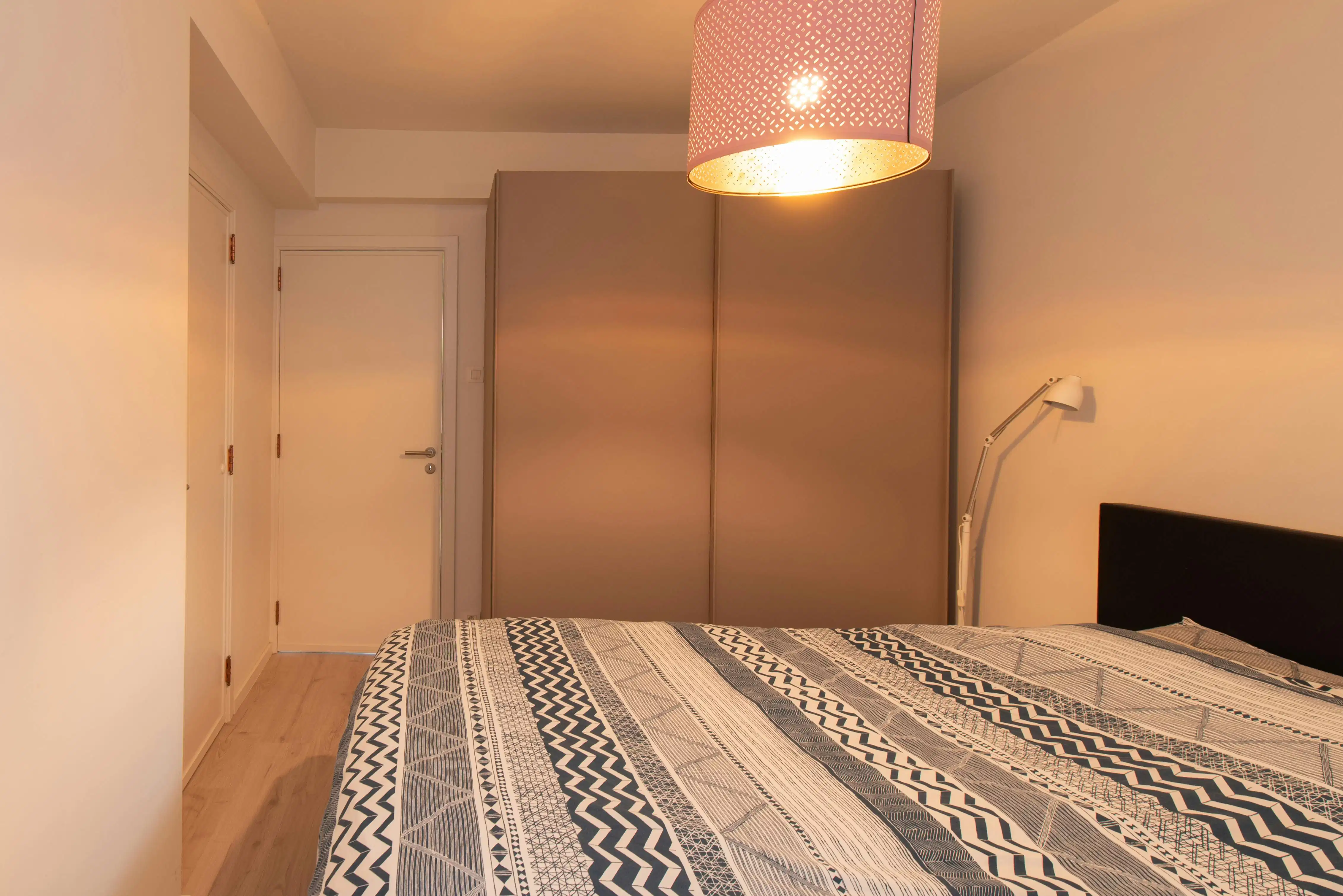 Prachtig instapklaar 1 slaapkamer appartement met zijdelings zeezicht  foto 11