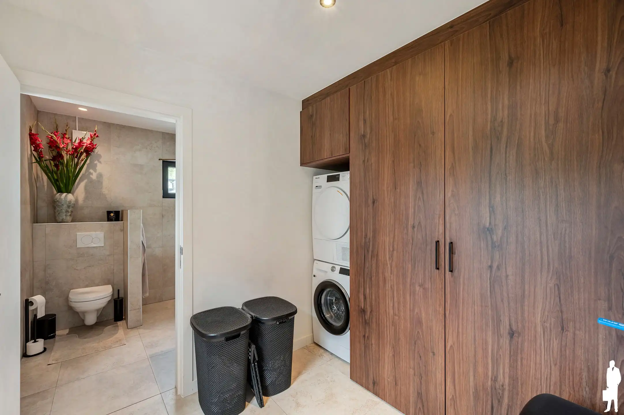 Volledig gerenoveerde woning in doodlopende straat met aangelegde tuin nabij centrum Berlaar. foto 15