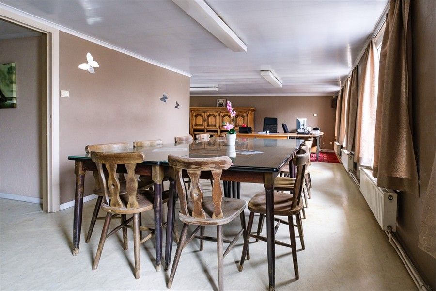 HANDELSHUIS MET VEEL POTENTIEEL IN HET CENTRUM VAN GINGELOM foto 17