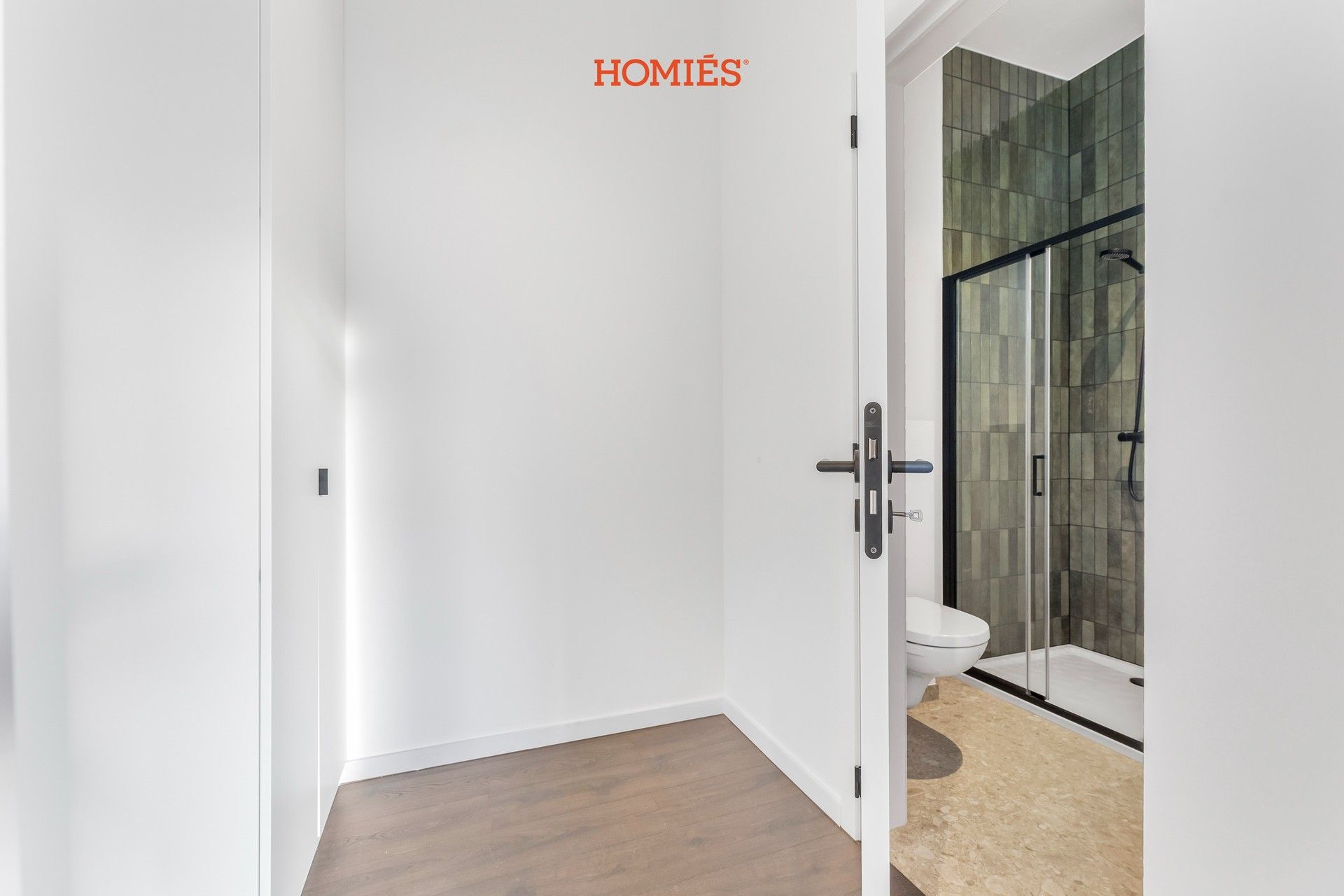 High-end studio (Label A) met mezzanine foto 6