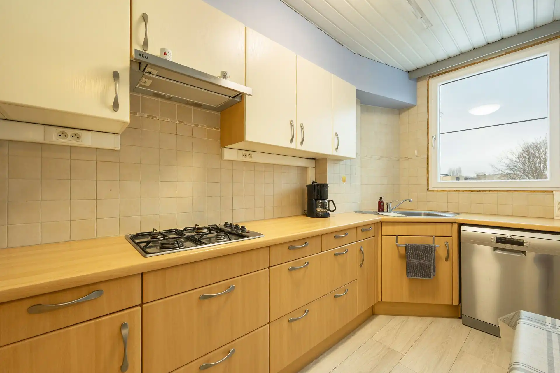 Ruime bel-étagewoning met tuin op toplocatie in Wilrijk! foto 5