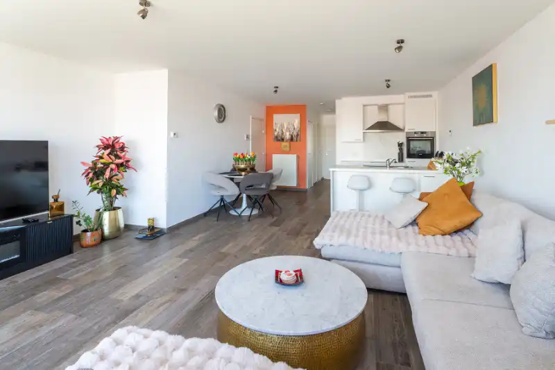 Licht appartement met garagestaanplaats foto 5