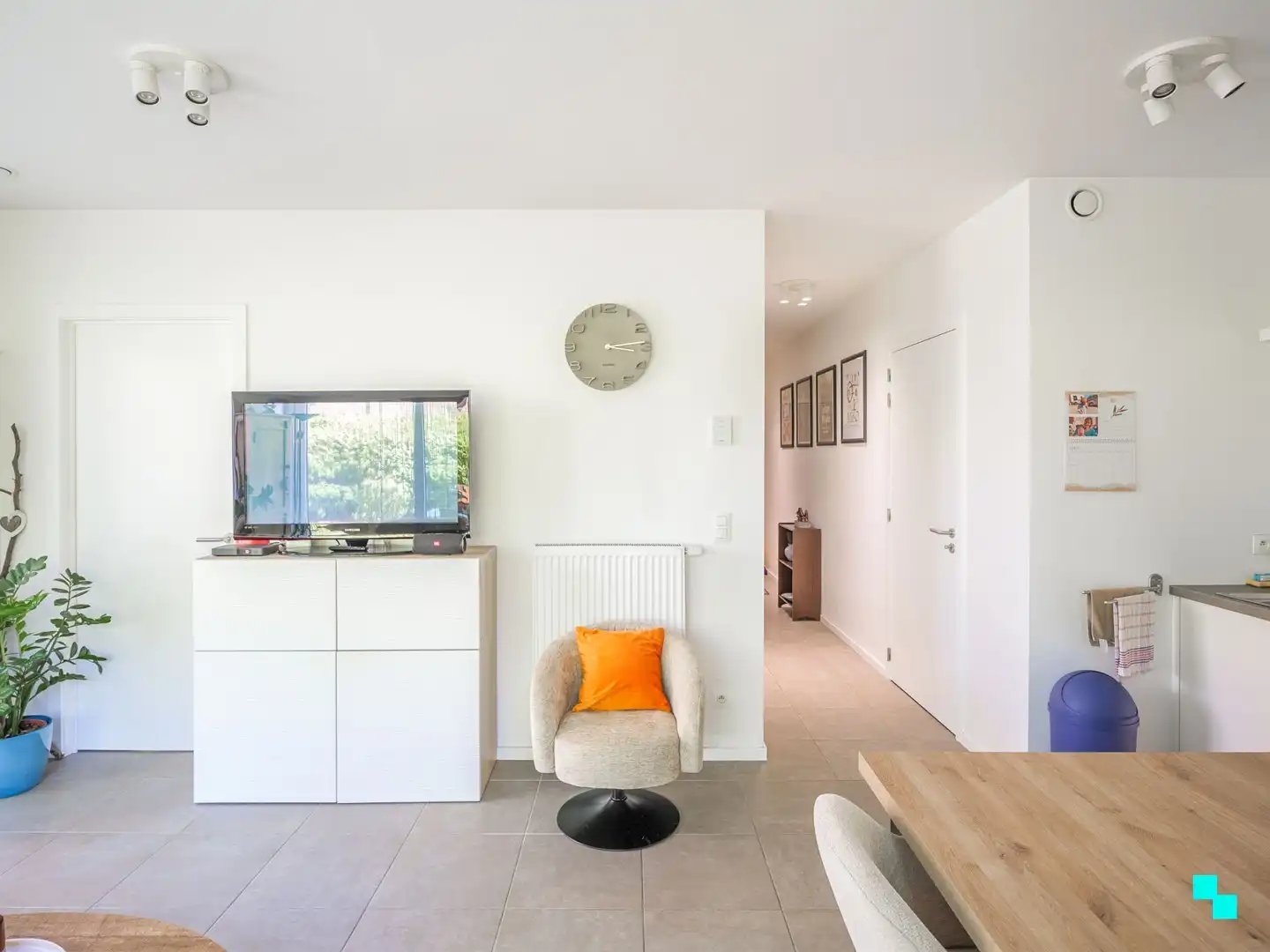 Gelijkvloers appartement omgeven door groen aan de Sint-Denijskerk foto 11