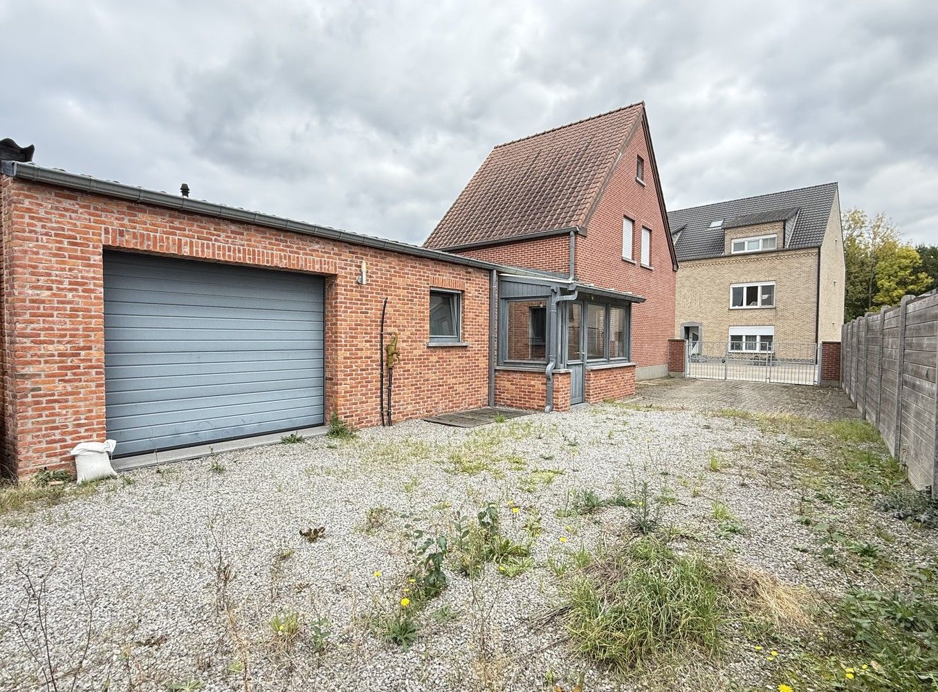 Hoofdfoto van de publicatie: Charmante woning met potentieel in centrum Rillaar met 2 slaapkamers