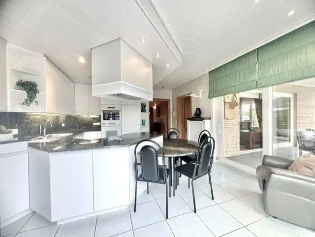 RUIME STATIGE VILLA | 1.828 M² foto 27