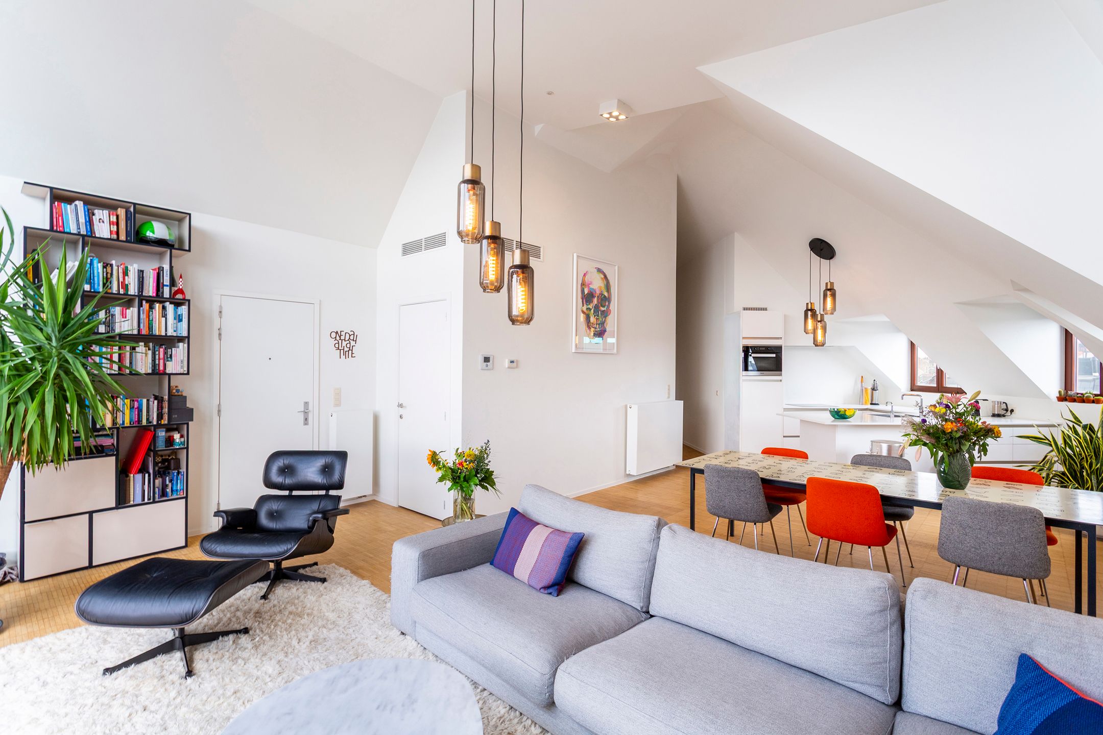 penthouse met riant dakterras aan de Marnixplaats foto 6