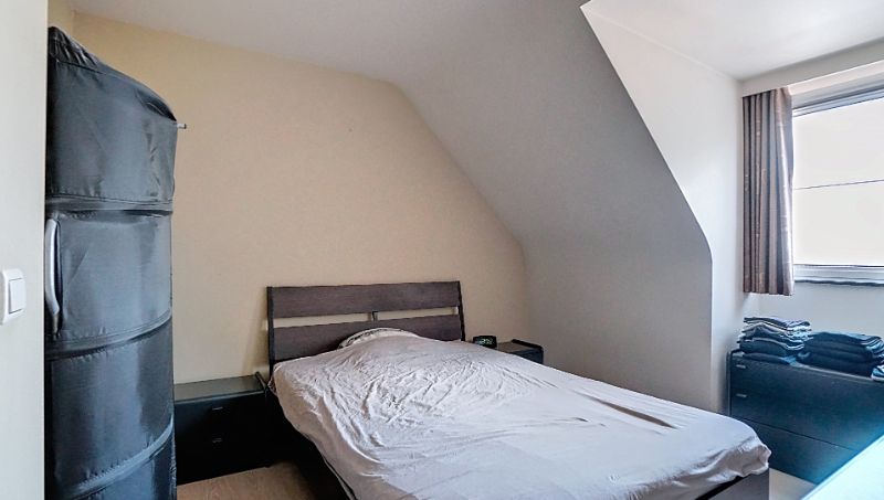 Ruim 3 slaapkamer duplex-appartement van 130m² met terras op zuid-oosten, ondergrondse staanplaats en kelder foto 11