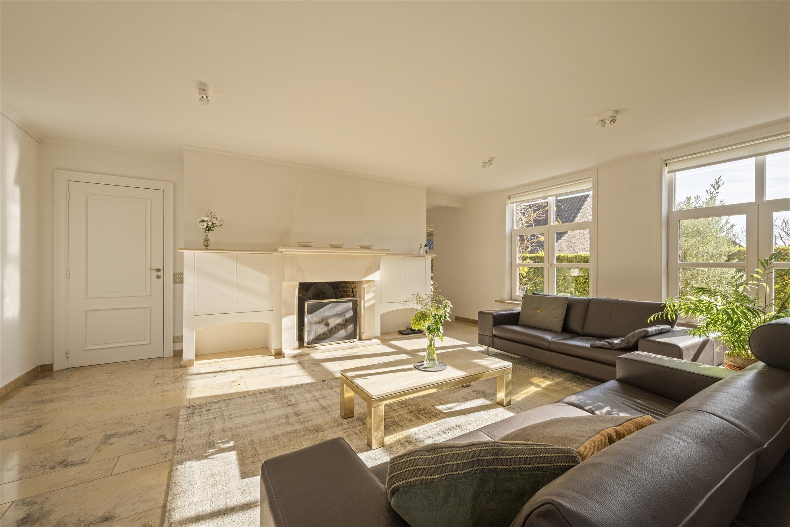 Ontdek deze gezellige eigendom op 1097 m² - 4 slaapkamers +bureel foto 21