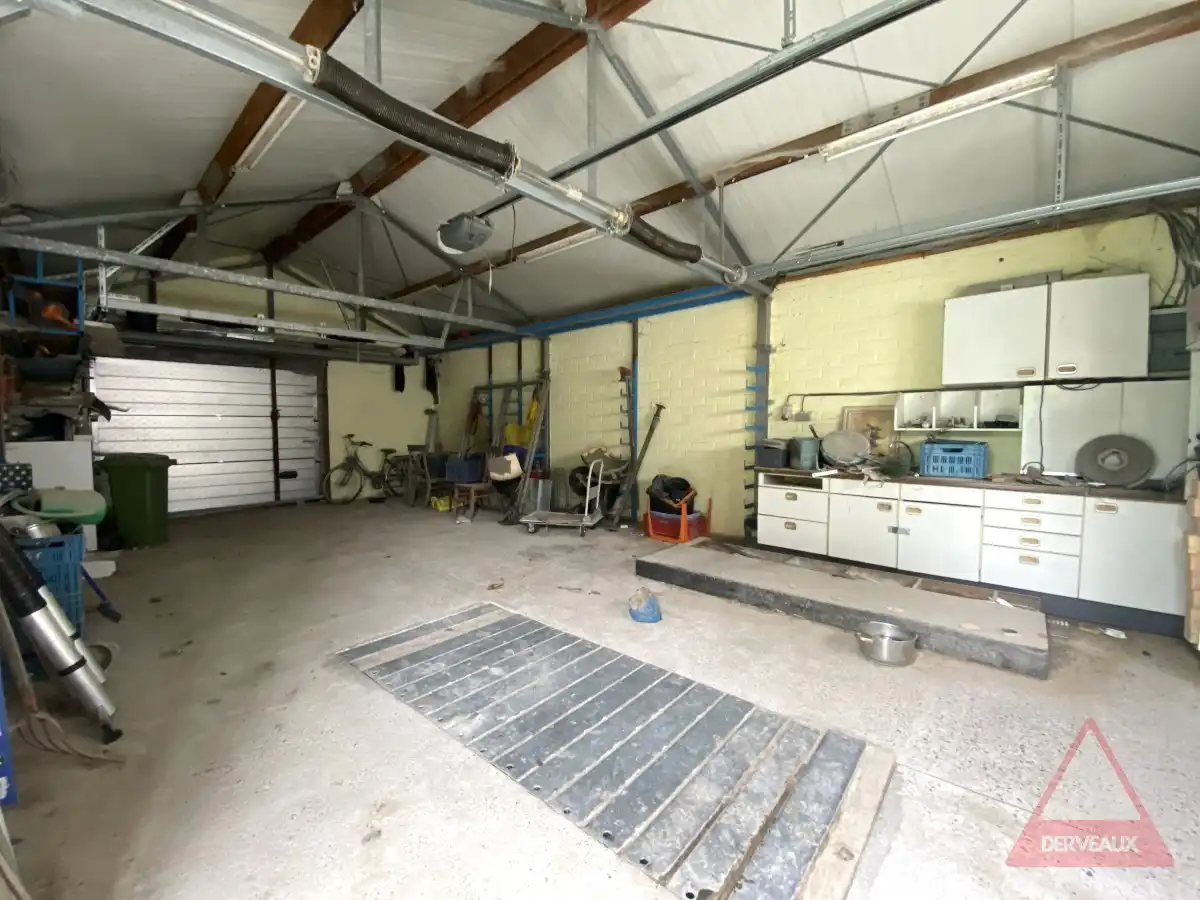 Hooglede – Open woning met loods, dubbele garage en lift op centrale ligging foto 25