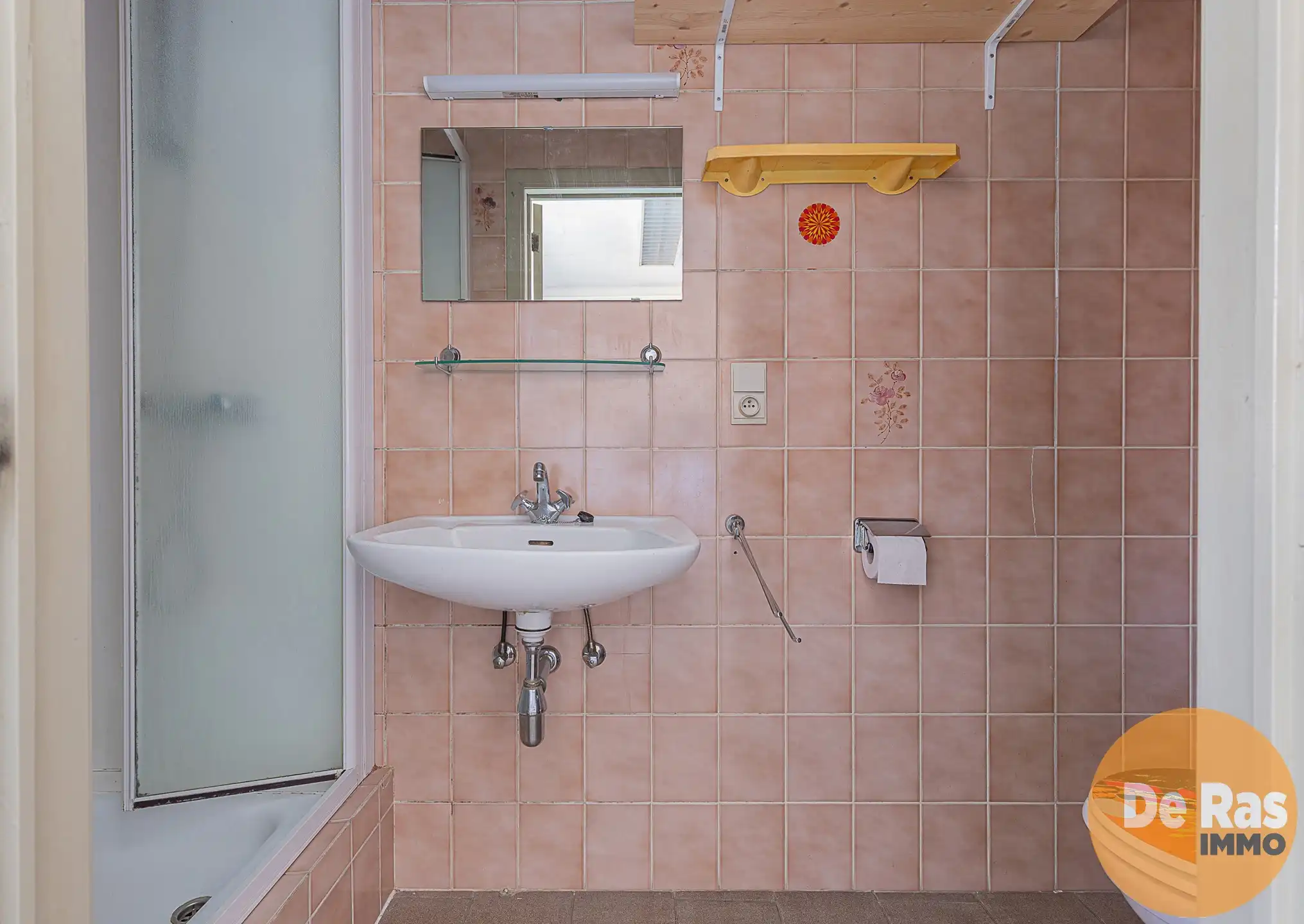 DENDERMONDE - Handelsruimte met ruime tuin en appartement foto 14