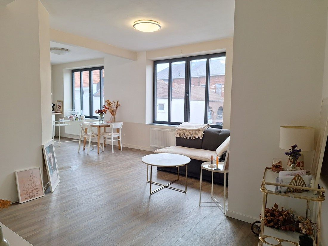 Stijlvol gerenoveerd appartement te Tongeren foto 3