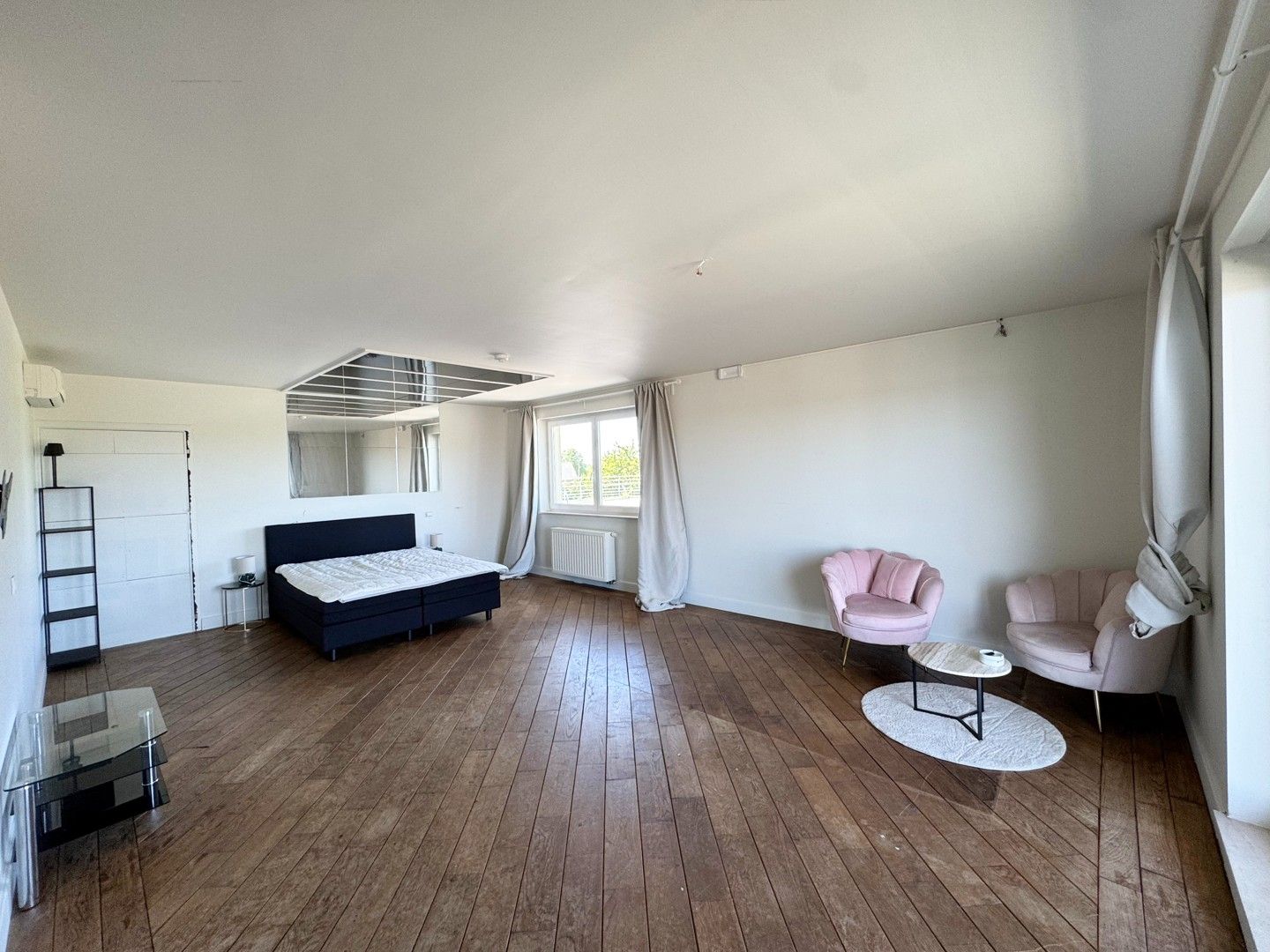 Unieke en ruime villa met 9 slaapkamers, lift, zonnepanelen en 10 parkeerplaatsen op riant perceel van 2.313 m² foto 20