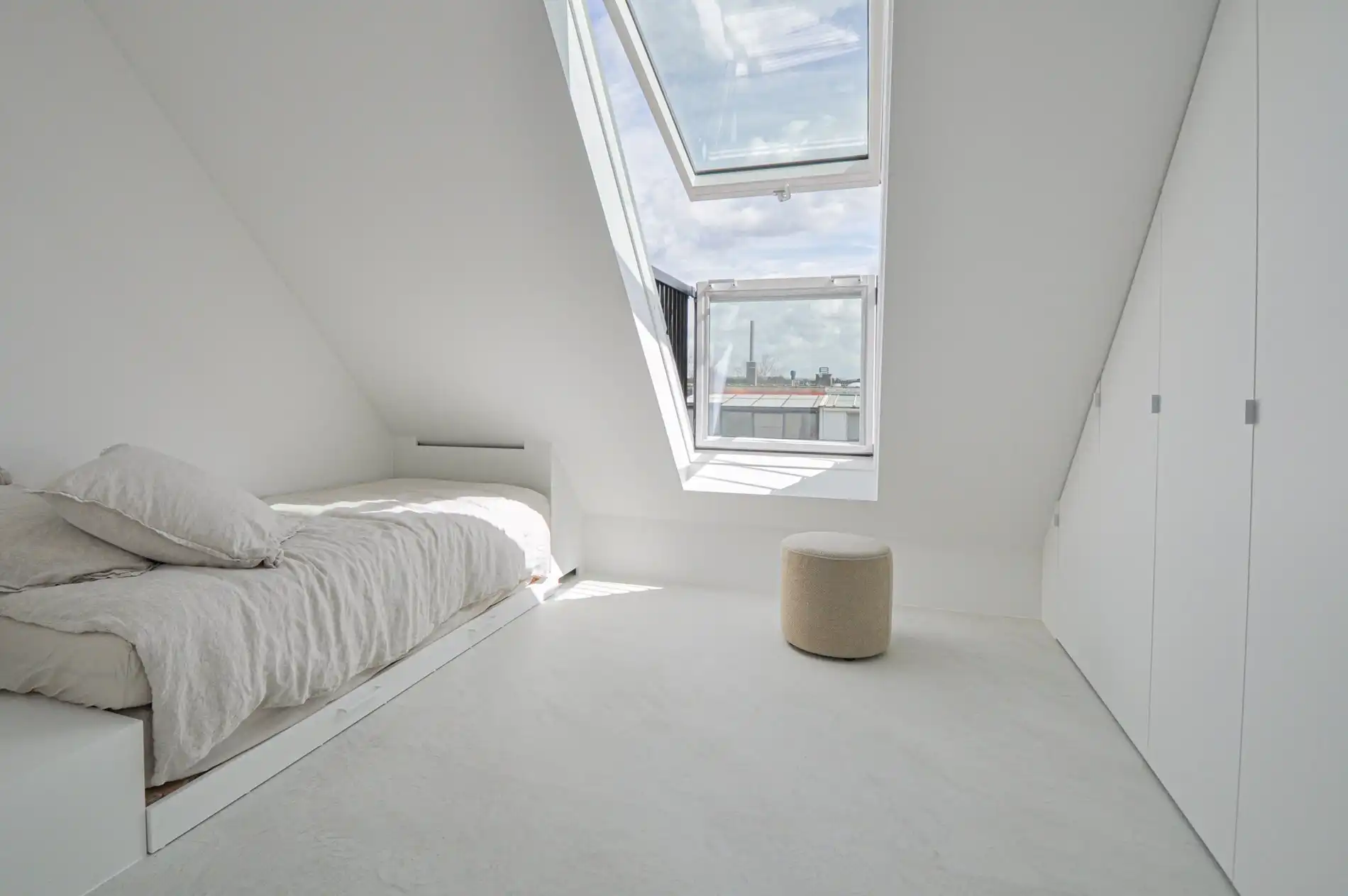 Volledig gerenoveerd appartement met een ruim zonneterras. foto 22