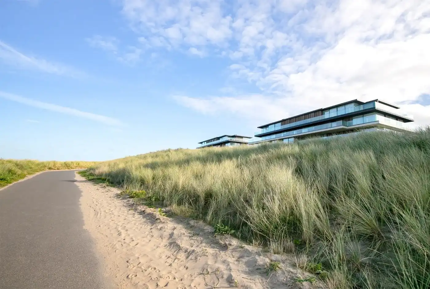 Uiterst smaakvol en top-notch afgewerkt appartement met panoramische zeezichten te Cadzand  foto 13