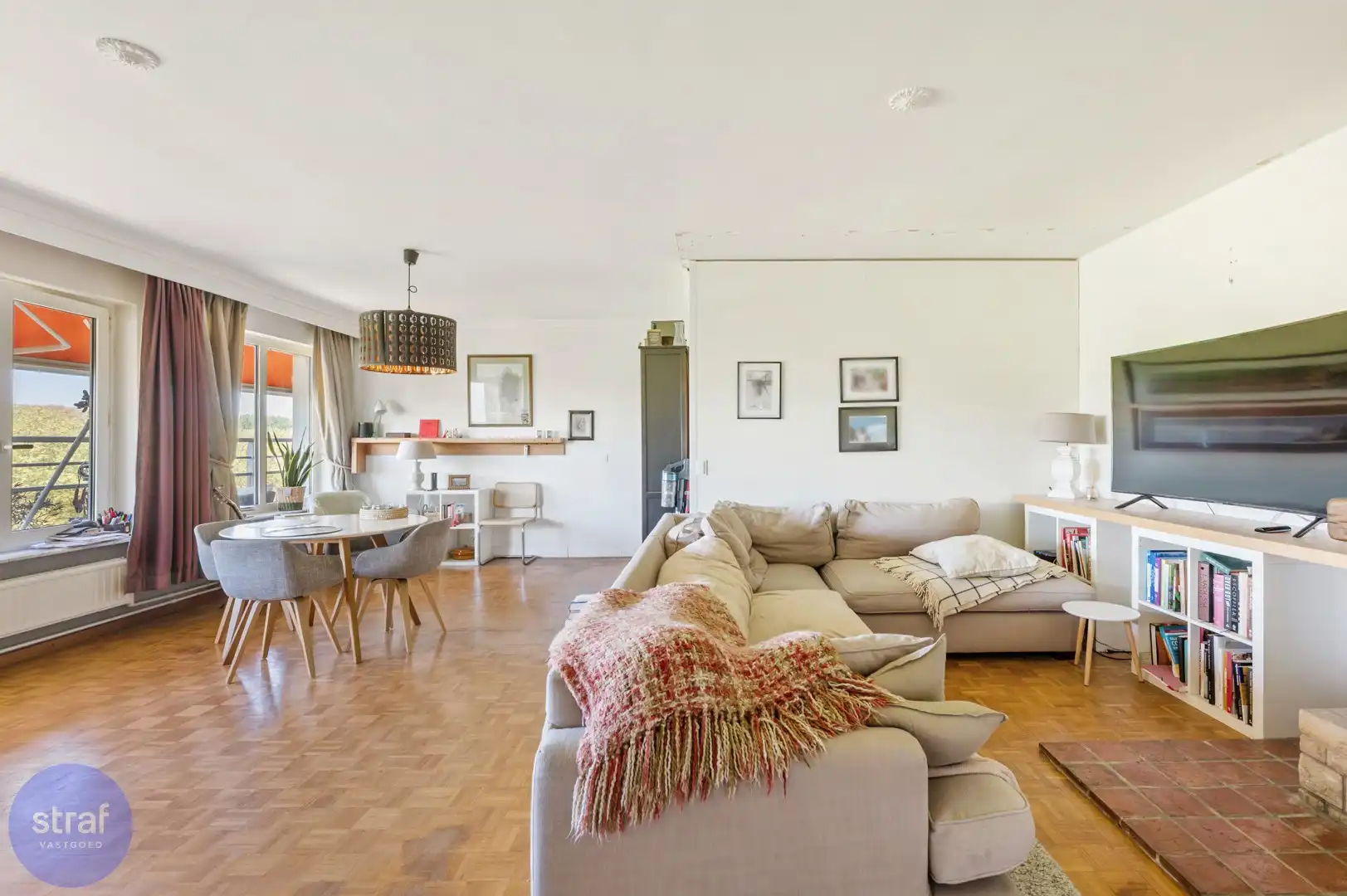 3-slaapkamerappartement in de perfecte mix tussen stad en groen foto {{pictureIndex}}