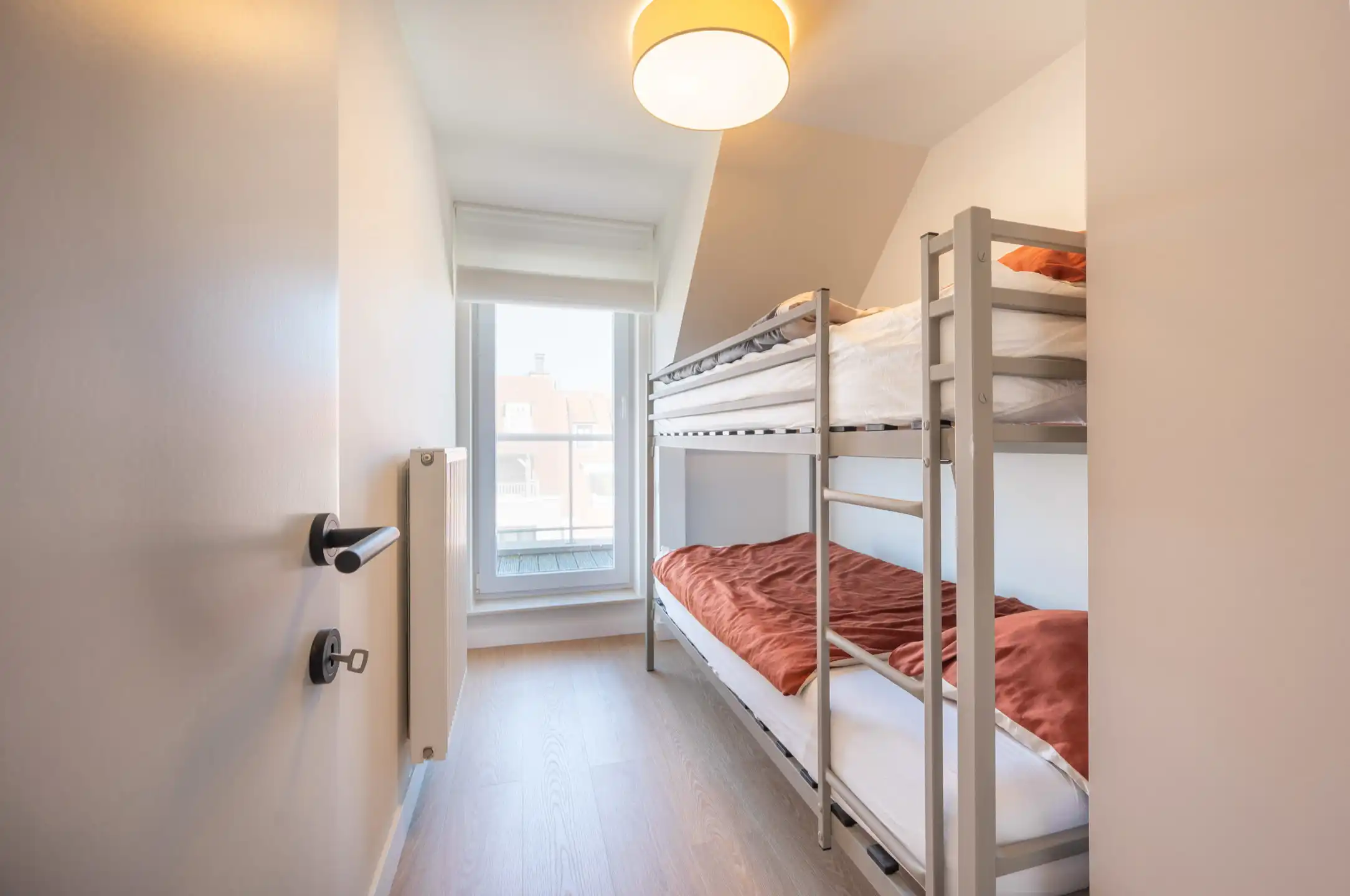 Duplex penthouse met zijdelings zeezicht en royale terrassen foto 29